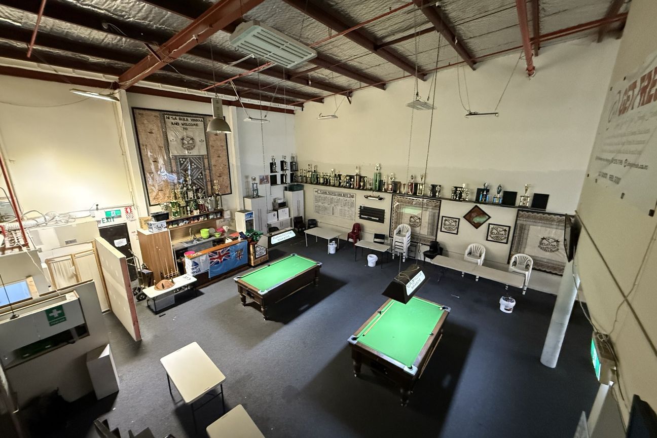 Prime showroom/warehouse for Lease - Widok 5