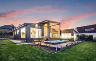 1 Ridgeway Place, Sumner