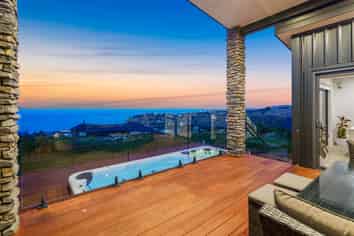 1 Ridgeway Place, Sumner