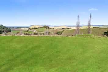 41 Lopdell Lane, Bay View