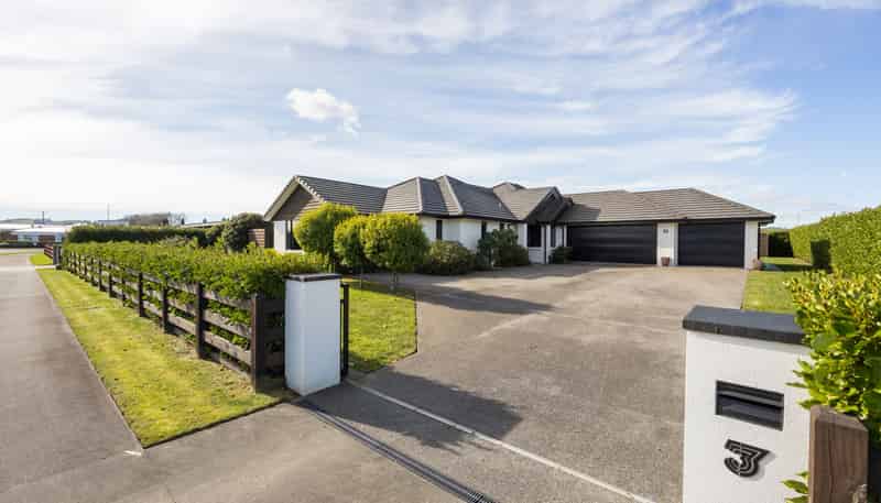 3 Baxter Michael Crescent, Cambridge