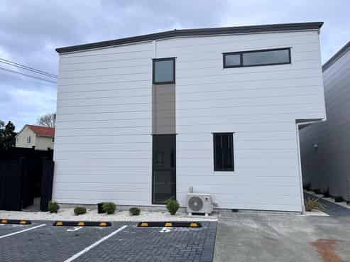 41 Coates Crescent, Panmure