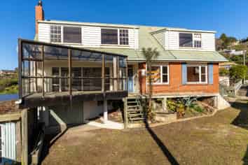 17A Shandon Street, ROSENEATH