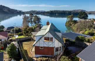 17A Shandon Street, ROSENEATH