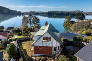 17A Shandon Street, ROSENEATH