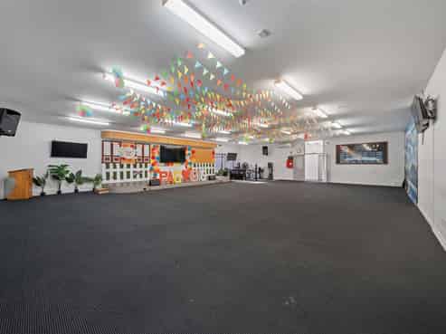 Riccarton Investment on Large Land Area