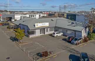 Riccarton Investment on Large Land Area