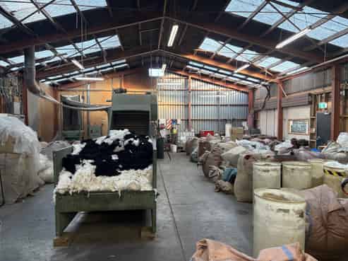 Versatile industrial site – 2,400m² in Onekawa