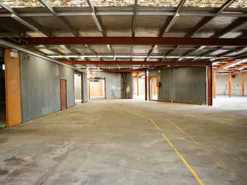 Versatile industrial site – 2,400m² in Onekawa