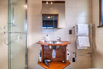 Room 2/71 Carroll Street, Dunedin Central