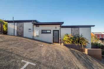 Room 2/71 Carroll Street, Dunedin Central