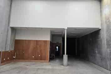 Price Reduction - Sub-Landlord Wants Action