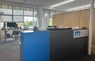 Quality small office in King Street