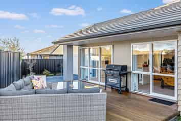 12 Mayfly Grove, Nukuhau