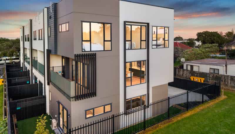 21G Erima Avenue, Point England