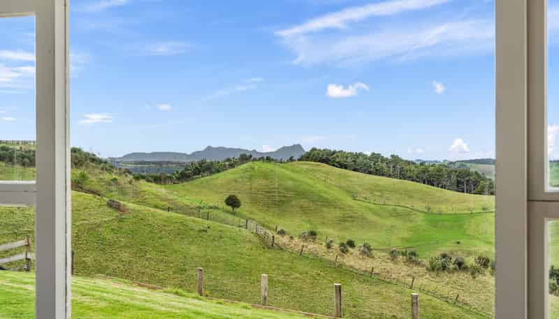 97 Eilean Donan Drive, Waipu