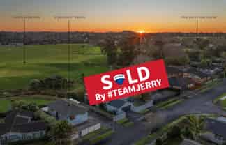  70 De Quincey Terrace, Highland Park