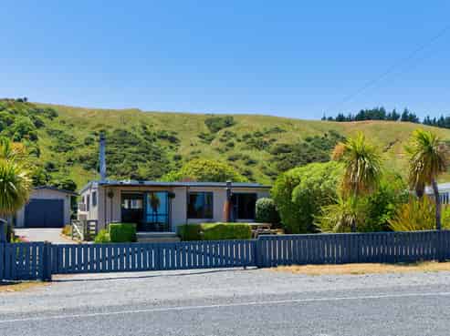 19 South Bay Parade, Kaikoura