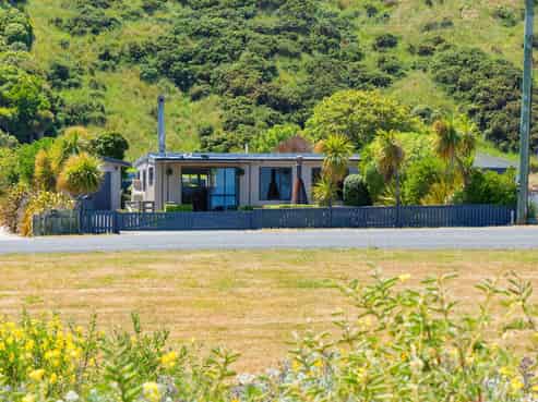 19 South Bay Parade, Kaikoura