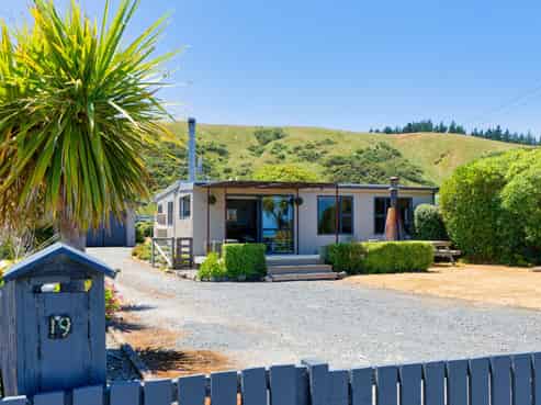 19 South Bay Parade, Kaikoura