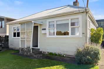 94 Young Street, New Plymouth