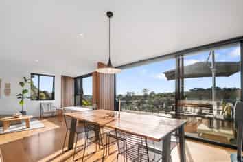9 Pacific Parade, Waiheke Island, Surfdale