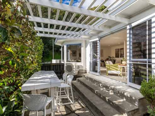 9 Amner Place, Bluff Hill