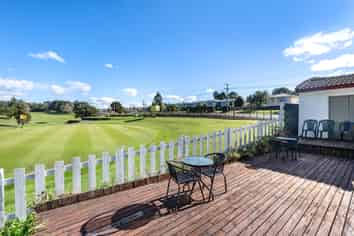 141 Paramount Parade, Tikipunga