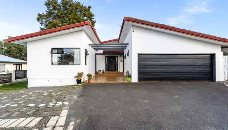 141 Paramount Parade, Tikipunga