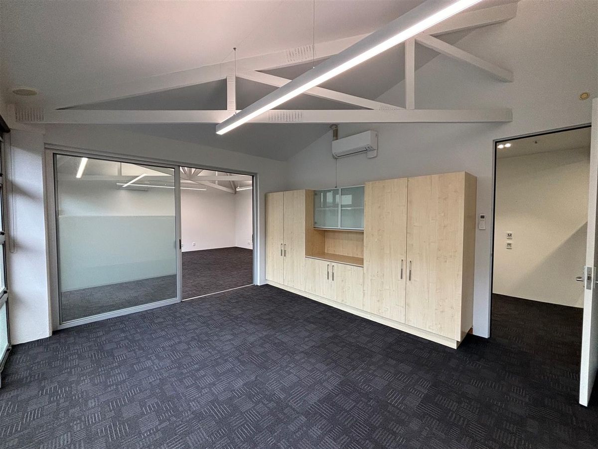 Tidy Newmarket Office - Widok 3