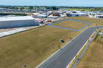Must be sold, present all offers - 3,287 sqm 