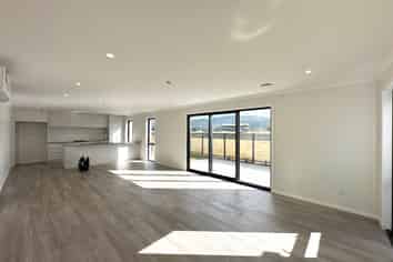 Lot 20 / 4 Back Straight, Wallaceville Estate, Wallaceville