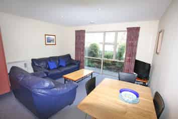 Room 4/8B Woodhaugh Street, Woodhaugh