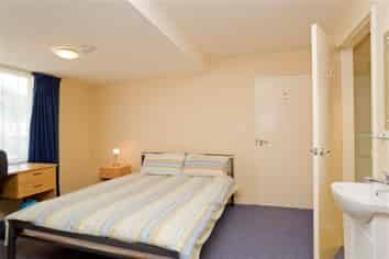Room 4/8B Woodhaugh Street, Woodhaugh