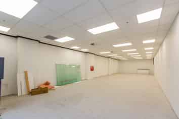 Refurbished Retail - Ready to Go!