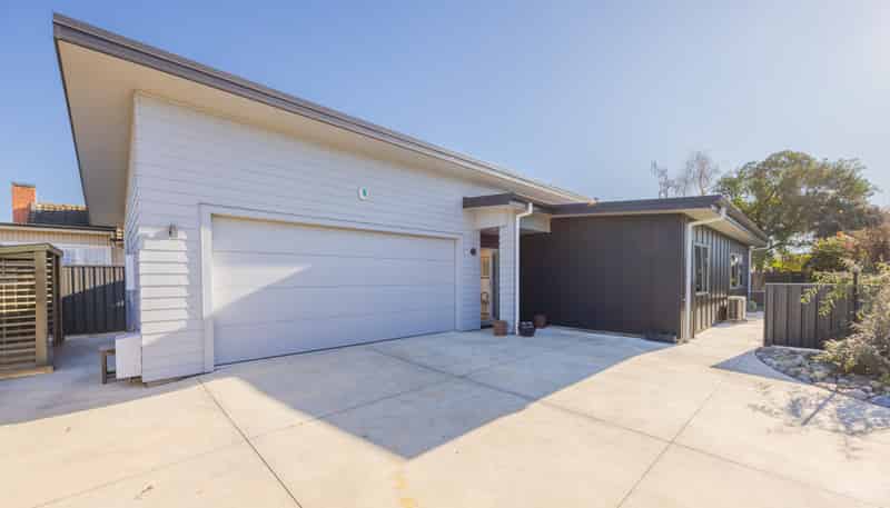 910 Oliphant Road, Raureka