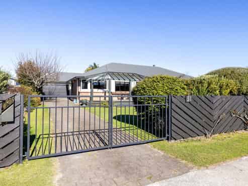 51 Taylor Street, Cambridge