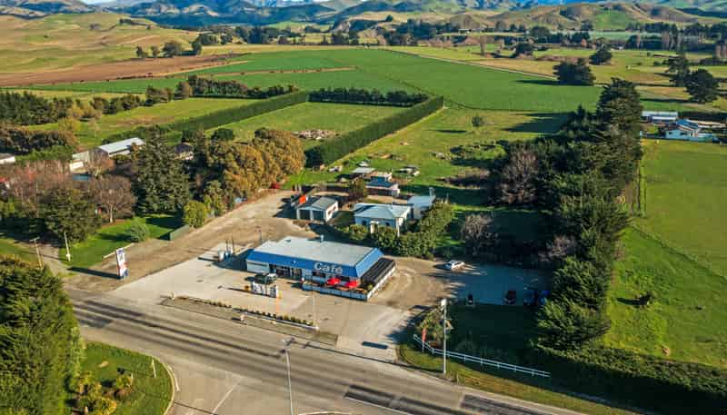 7326 State Highway 1, Ward