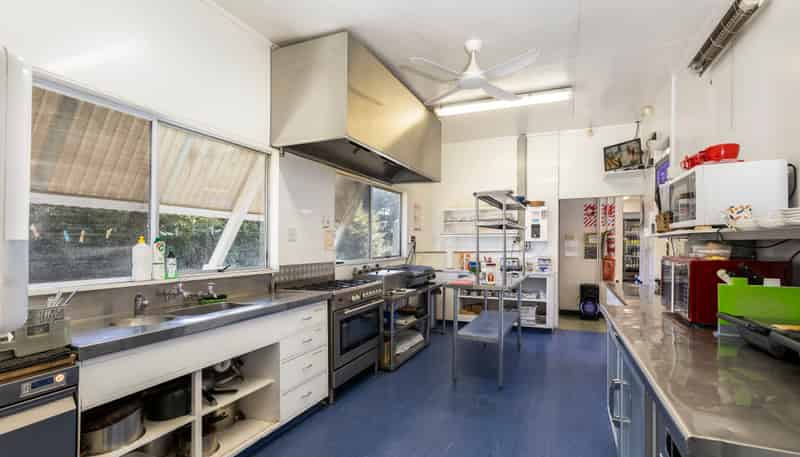 7326 State Highway 1, Ward