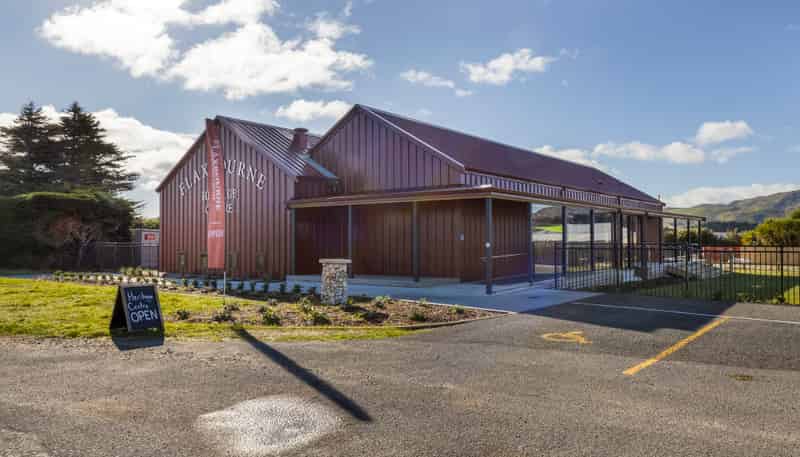 7326 State Highway 1, Ward