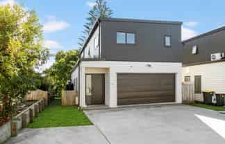 63A Mcleod Road, Te Atatu South