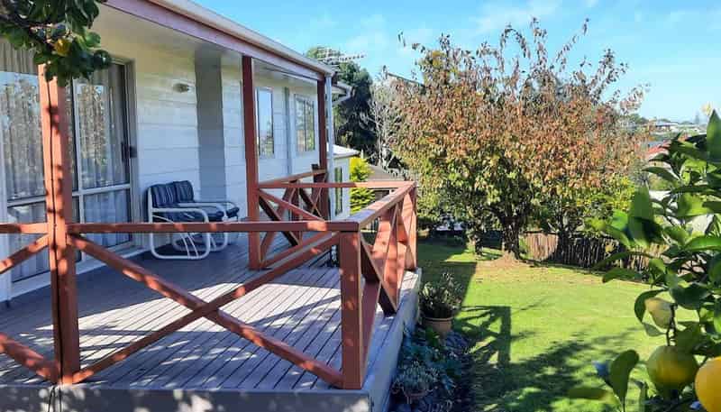 306 Marshall Crescent, Thames