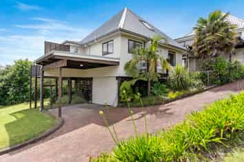 UNIT F/104 The Grove, Onemana