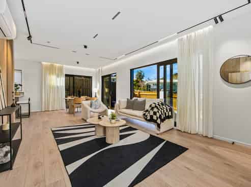 1/4 Lyford Crescent, Sunnynook