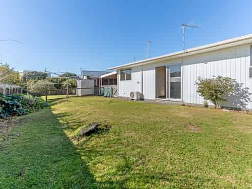 3/117a Seaview Road, Westown