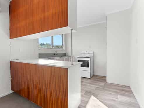 3/117a Seaview Road, Westown