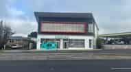 Open gallery