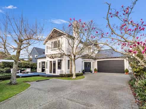 42 Manapouri Crescent, Hokowhitu