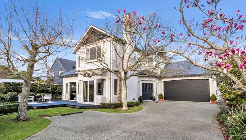 42 Manapouri Cres, Hokowhitu