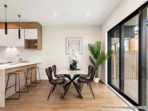 2/147B Carlisle Road, Northcross